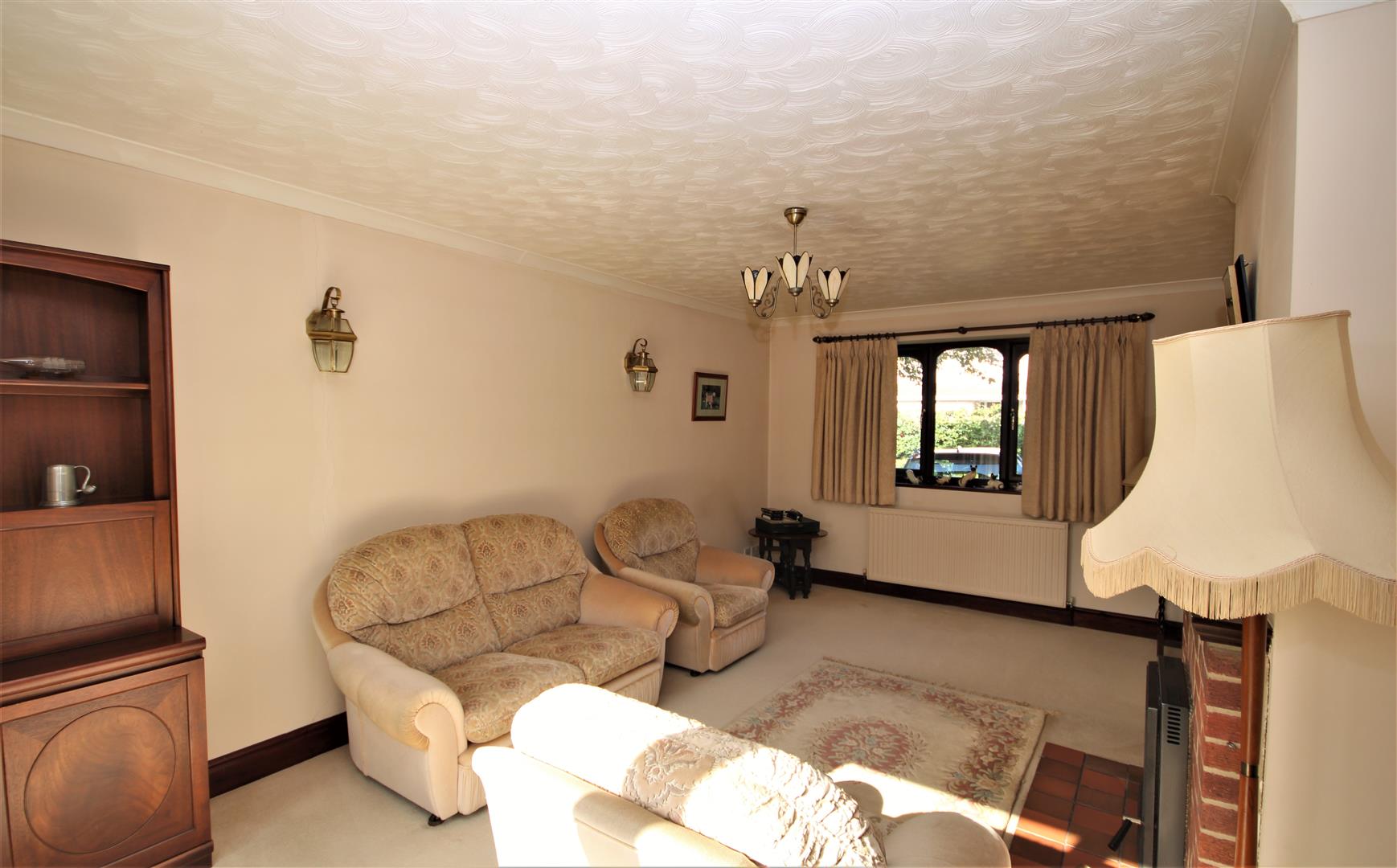 Isle of Wight House Detached Property STC in Brighstone